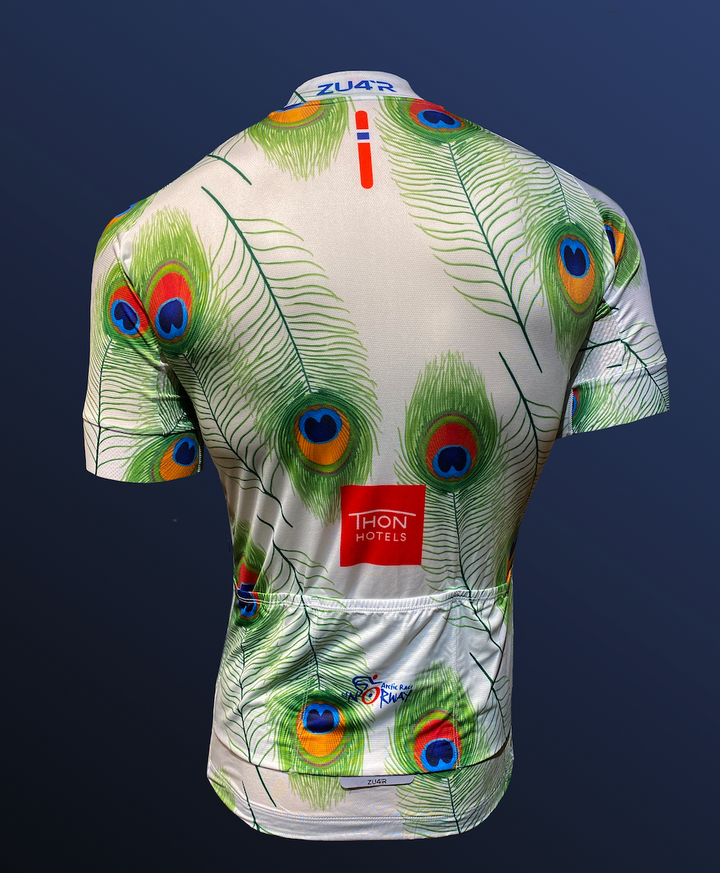 Thon Peacock  - DAME