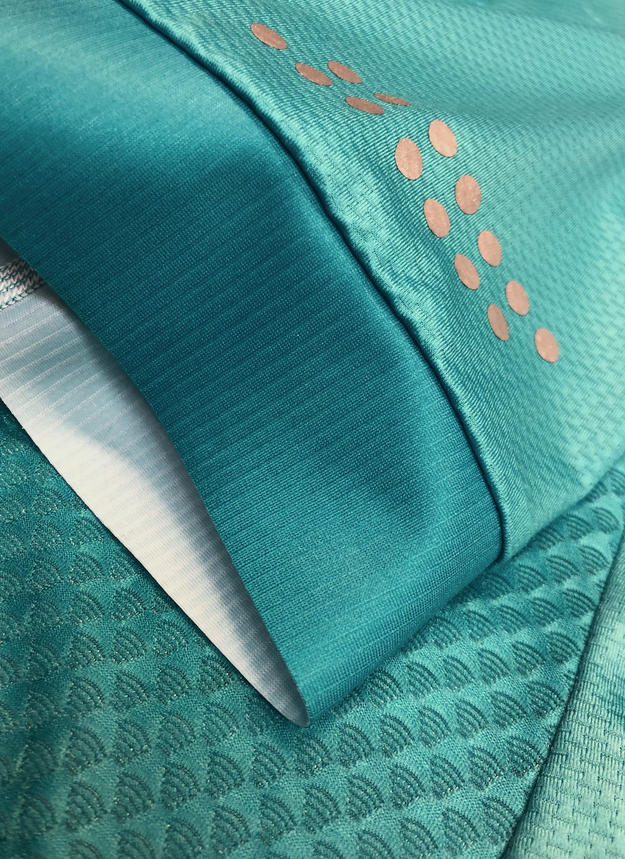 Outlet: Endurance - Herre Trøye Sjøgrønn